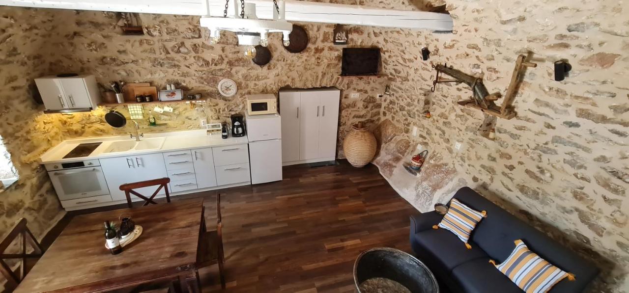 Olive Oil Mill Apartment Kokkala Exterior photo